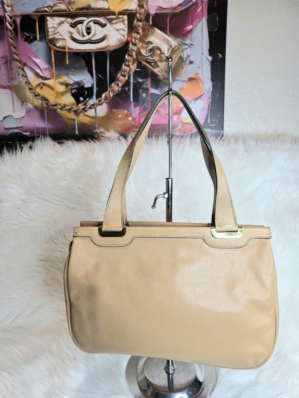 Christian Dior Vintage Tan Leather Handbag Gold Tone Hardware with COA & Dustbag - Picture 3 of 17